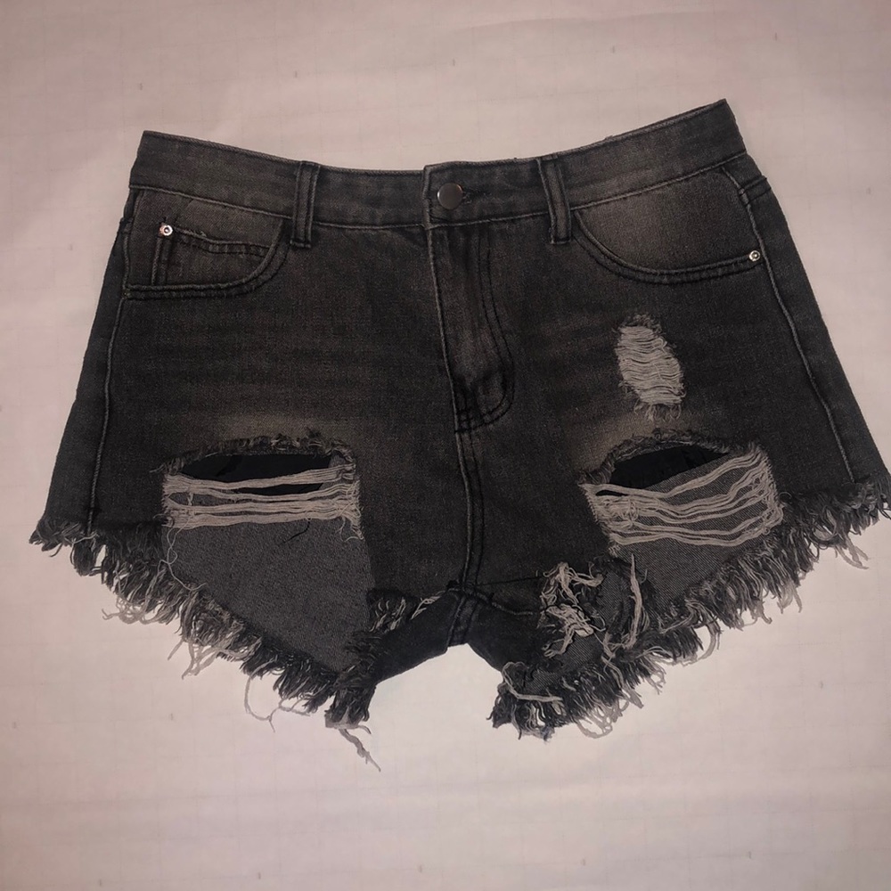 ripped jean shorts (Large)
